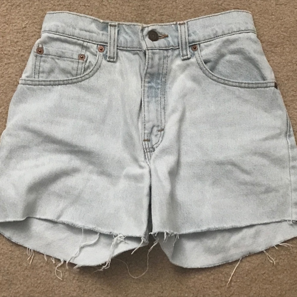 Levi’s High Rise Relaxed Fit Denim Mom Shorts